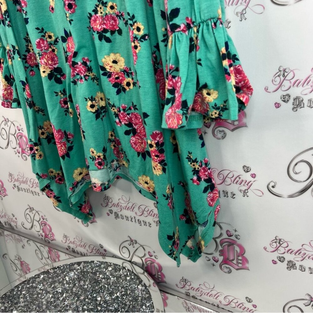 Bobbie Brooks long sleeve asymmetrical hem fairy flowers Teal Floral Blouse - Picture 3 of 14